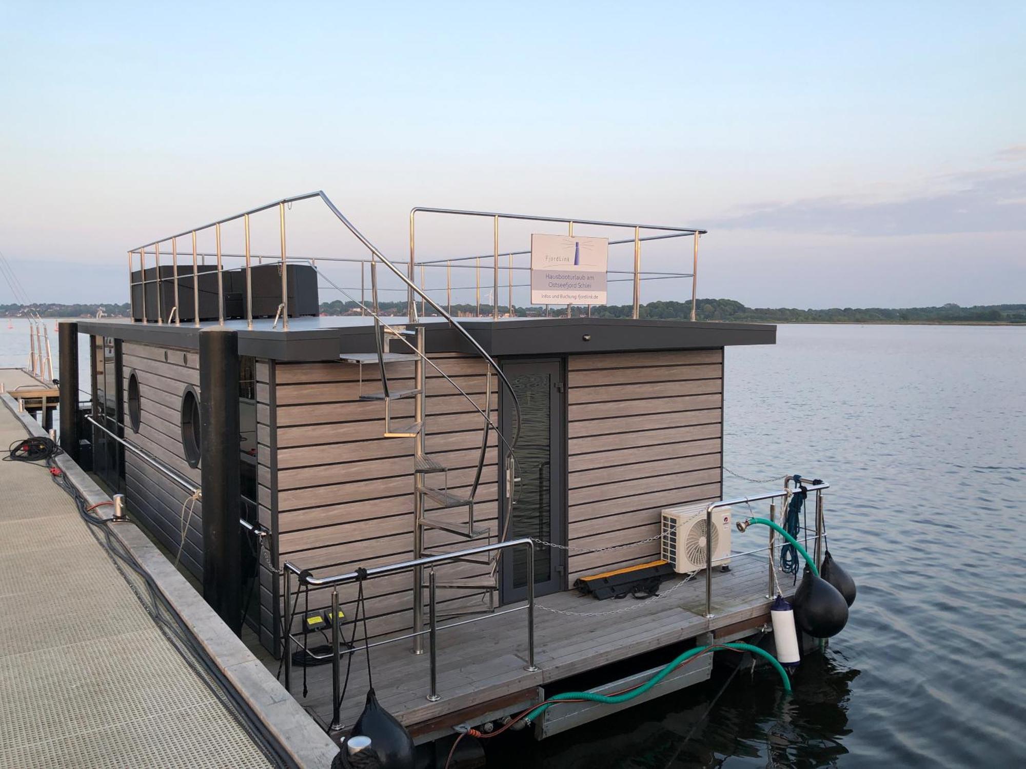 Hausboot Fjord Nordstern Mit Dachterrasse In *